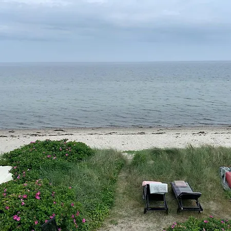 Beachfront House At Holken *