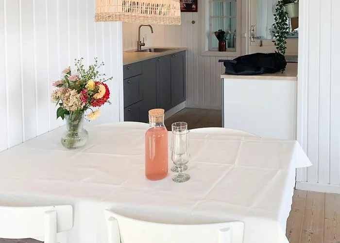 Beachfront House At Holken Vakantiehuis Odder