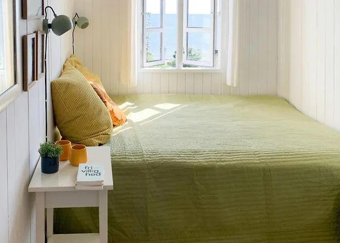 Beachfront House At Holken Vakantiehuis *